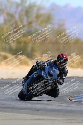 media/Mar-12-2022-SoCal Trackdays (Sat) [[152081554b]]/Turn 2 (1145am)/